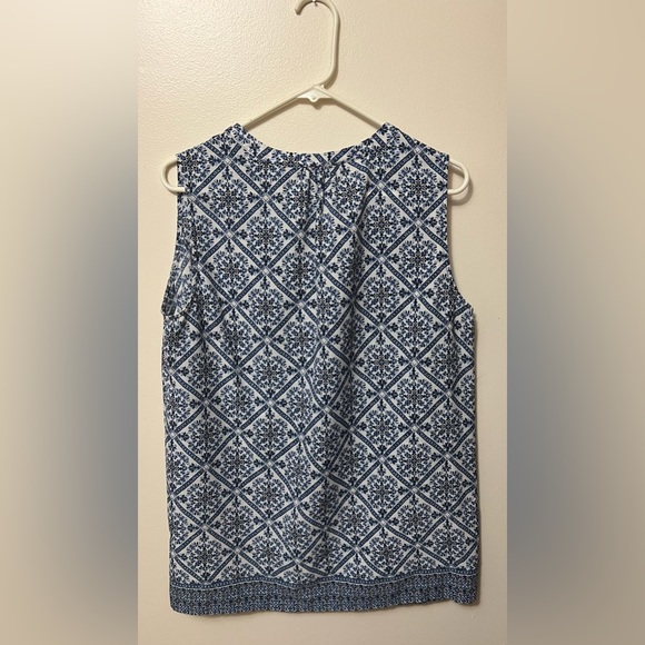 Women’s sleeveless top. Blue and white, 100% polyester, size Large. - Picture 2 of 2